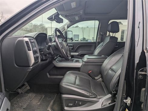 Used 2018 Chevrolet Silverado 1500 LTZ image 21