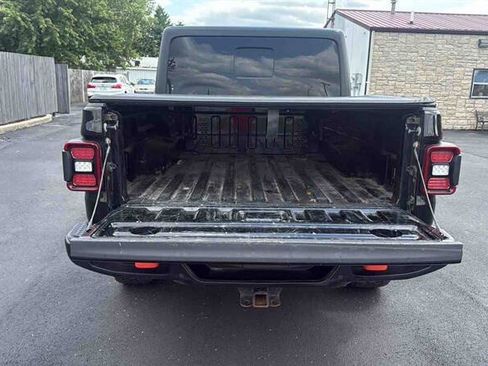 Used 2021 Jeep Gladiator Mojave AWD/4WD image 7