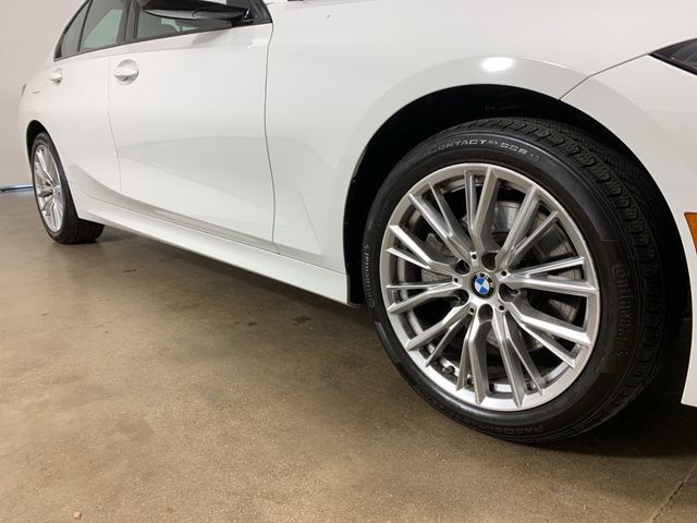 Used 2023 BMW 330i xDrive Sedan w/ Driving Assistance Package AWD/4WD image 6
