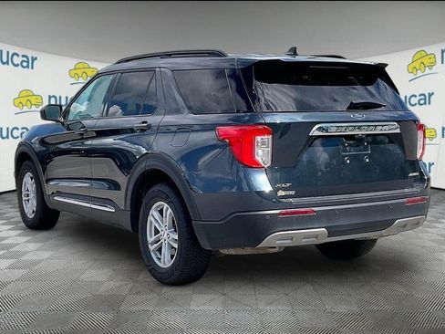 Used 2024 Ford Explorer XLT w/ Equipment Group 202A AWD/4WD image 4