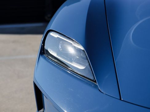 Certified 2025 Porsche Taycan image 13