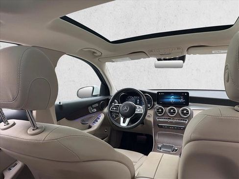 Certified 2022 Mercedes-Benz GLC 300 4MATIC image 19