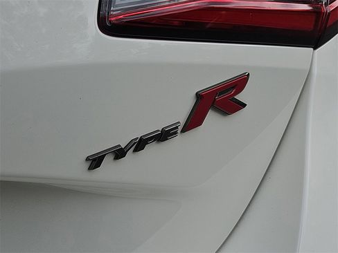 Certified 2023 Honda Civic Type R image 5