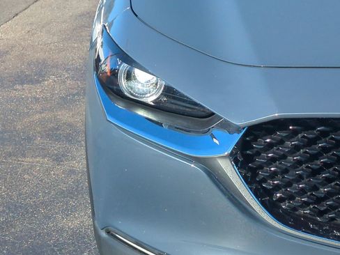 Used 2020 MAZDA CX-30 FWD w/ Premium Package image 10