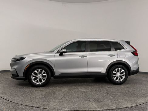 Used 2025 Honda CR-V LX image 2