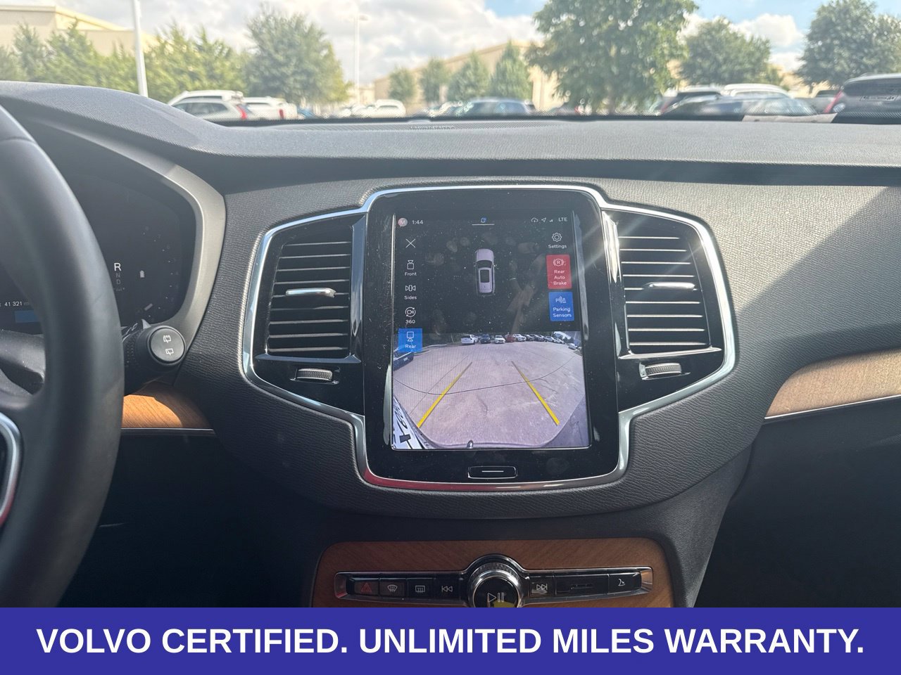 Used 2023 Volvo XC90 B6 Plus w/ Protection Package Premier AWD/4WD image 35