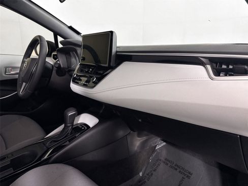 Certified 2023 Toyota Corolla SE image 40