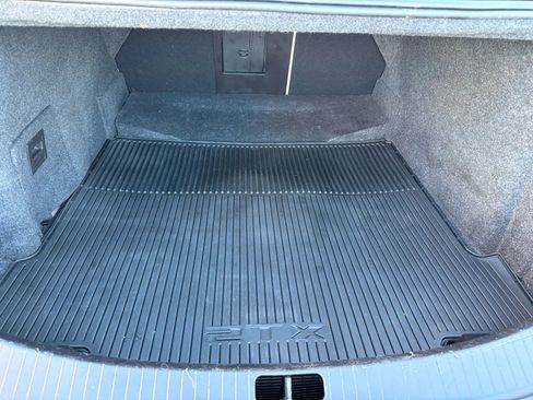 Used 2016 Cadillac XTS Luxury image 28