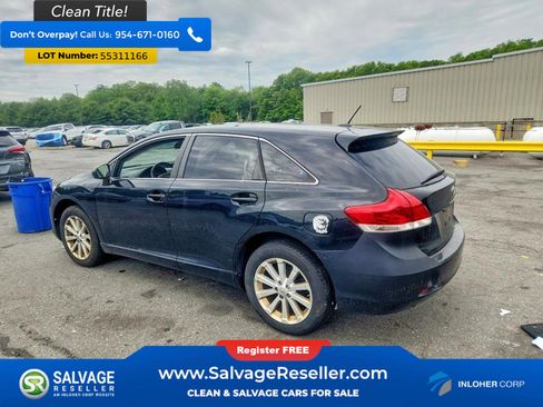 Used 2010 Toyota Venza AWD image 3