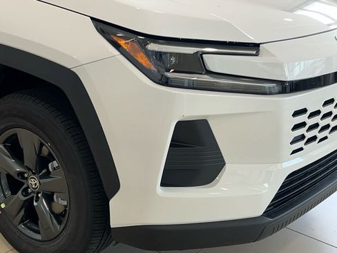 New 2026 Toyota RAV4 LE AWD/4WD image 4