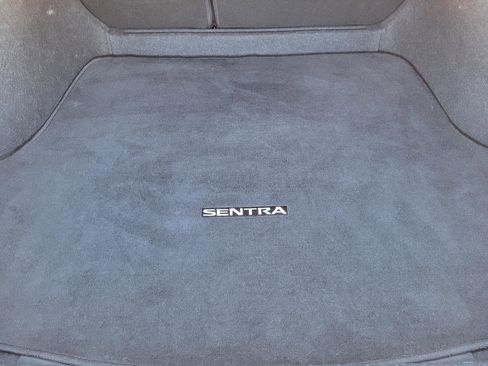 Used 2024 Nissan Sentra SV image 12