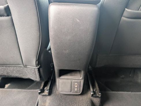 Used 2024 Buick Encore GX Sport Touring AWD/4WD image 19