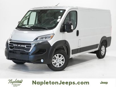 New 2024 RAM ProMaster 3500 w/ Quick Order Package 22G SLT