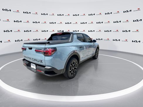 Used 2024 Hyundai Santa Cruz SEL image 8