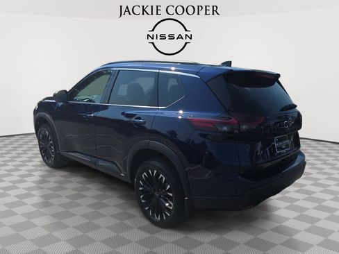 New 2026 Nissan Rogue Dark Armor FWD image 7