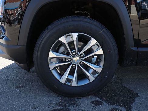 New 2026 Chevrolet Equinox LT w/ Convenience Package II image 25