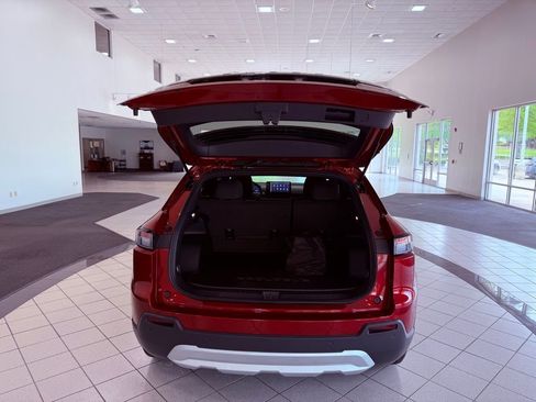 Used 2025 Honda Prologue EX image 7