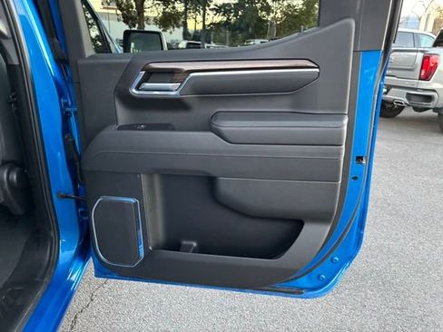 Certified 2025 Chevrolet Silverado 1500 LT image 26