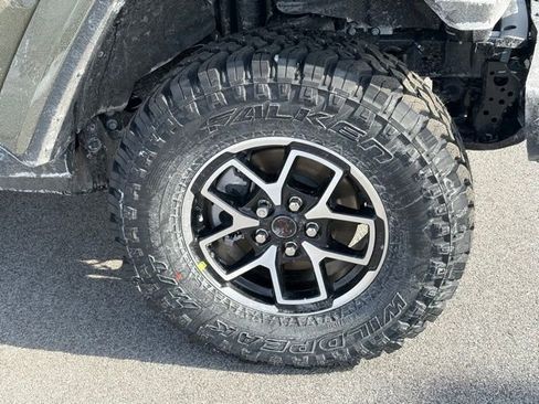 New 2026 Jeep Gladiator Rubicon AWD/4WD image 11