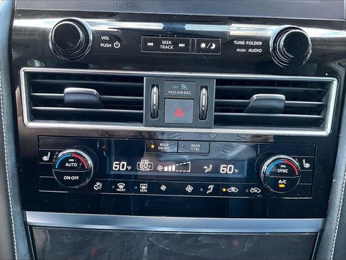 Used 2024 INFINITI QX80 Luxe AWD/4WD image 19