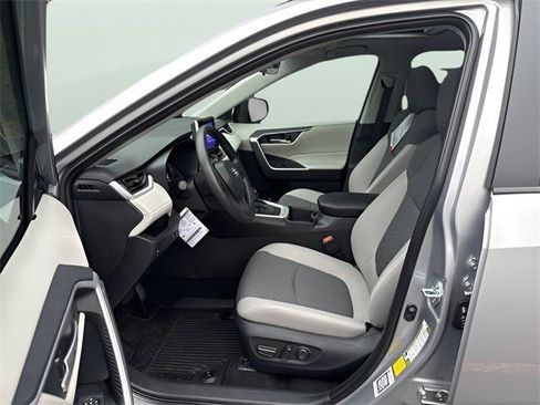 New 2025 Toyota RAV4 XLE image 9