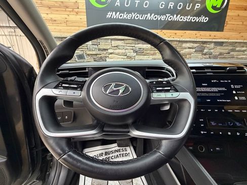 Used 2023 Hyundai Tucson Limited image 17