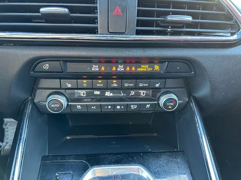 Used 2023 MAZDA CX-9 Carbon Edition image 16