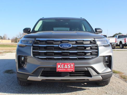 New 2026 Ford Explorer Active w/ Active Comfort Package AWD/4WD image 6