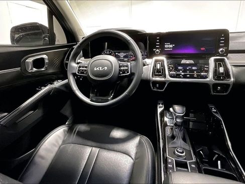 Used 2022 Kia Sorento SX image 7