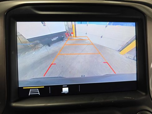 Used 2019 Chevrolet Silverado 1500 RST AWD/4WD image 24