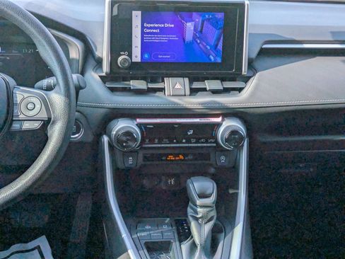 Used 2024 Toyota RAV4 XLE image 17