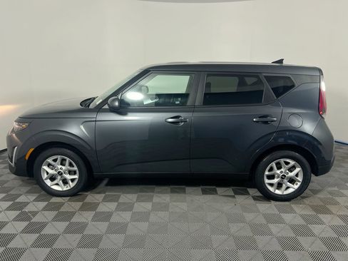 Certified 2025 Kia Soul LX w/ LX Technology Package FWD image 7