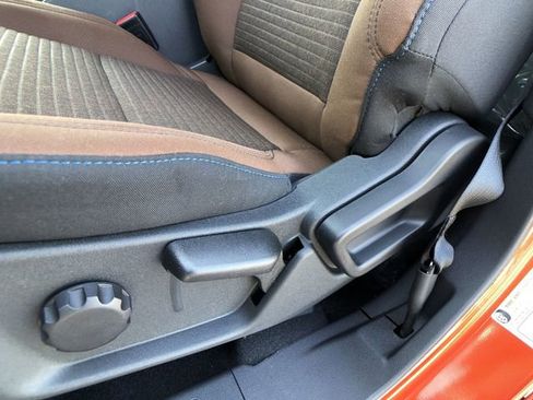 Used 2023 Ford Bronco Outer Banks image 12