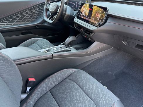 New 2025 Dodge Charger R/T w/ Quick Order Package 25M R/T image 14