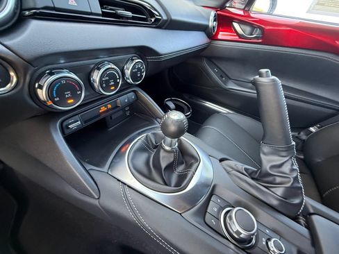 New 2026 MAZDA MX-5 Miata RF Grand Touring RWD image 20