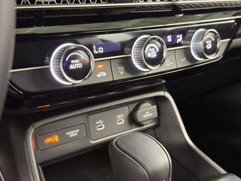 New 2026 Honda Civic Sport image 17