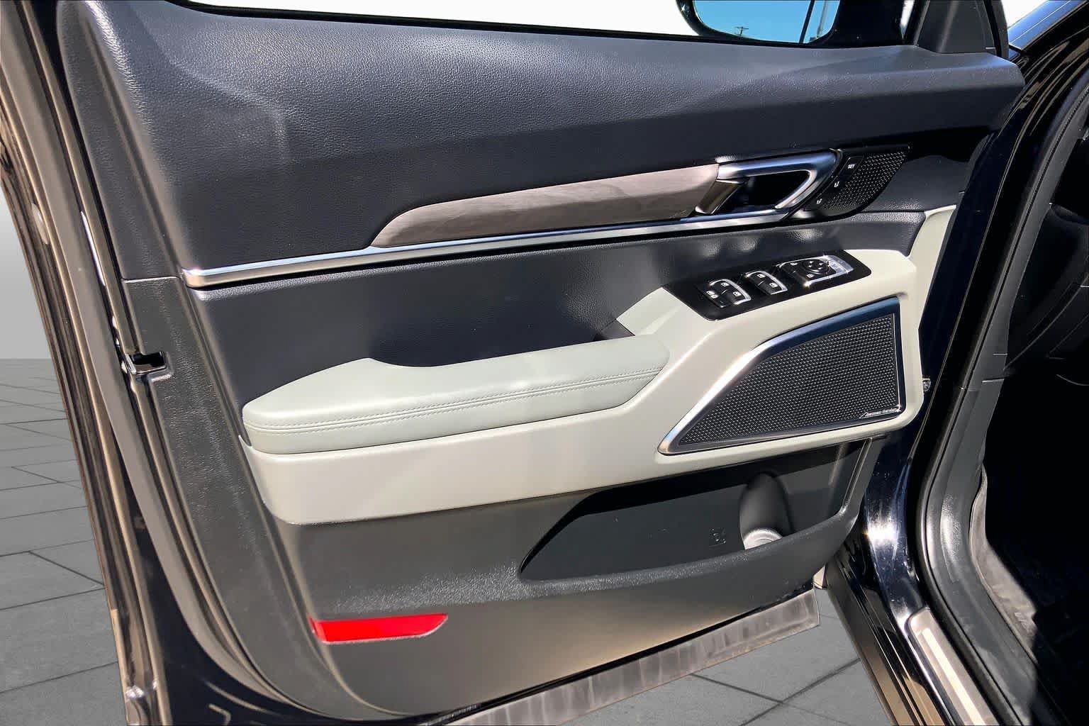Used 2024 Kia Telluride SX Prestige X-Pro AWD/4WD image 41