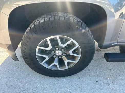 Used 2022 GMC Canyon AT4 w/ Trailering Package AWD/4WD image 19