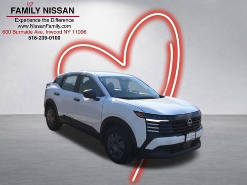 Certified 2025 Nissan Kicks S image 1