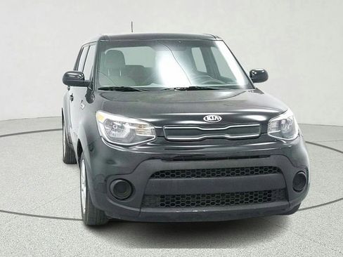 Used 2017 Kia Soul FWD image 8