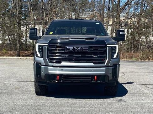New 2026 GMC Sierra 2500 AT4 w/ AT4 Premium Plus Package image 7