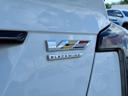 Used 2026 Cadillac CT5 V Blackwing w/ Carbon Fiber 2 Package RWD image 9
