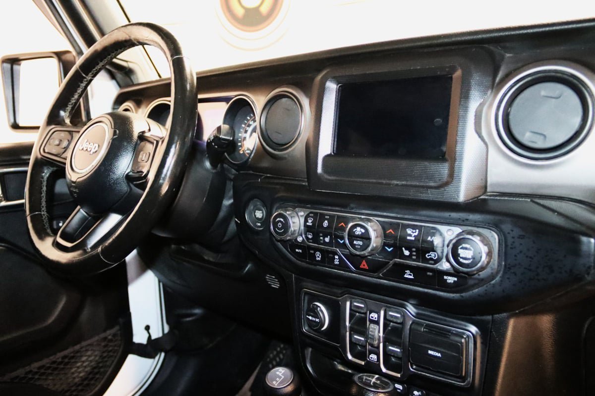 Used 2021 Jeep Gladiator Sport AWD/4WD image 62