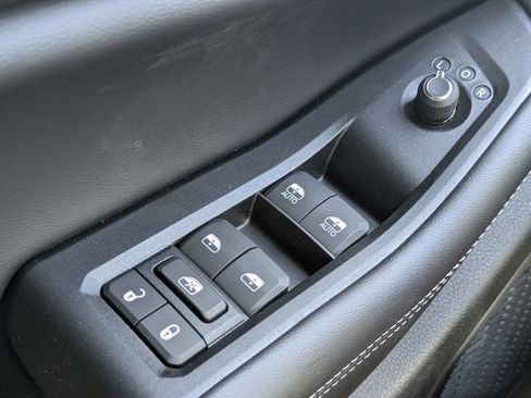 New 2026 Jeep Grand Cherokee L 2WD image 26