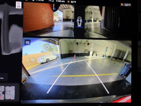 Used 2023 Tesla Model Y Long Range image 4