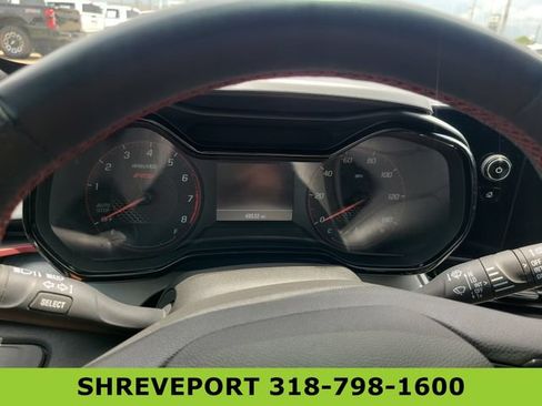 Used 2024 Chevrolet Trax RS w/ Sunroof Package FWD image 16