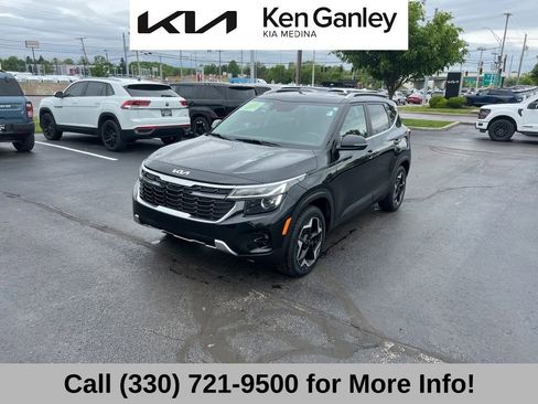 Certified 2024 Kia Seltos EX AWD/4WD image 3