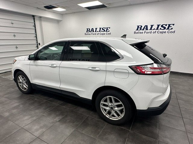 Used 2024 Ford Edge SEL AWD/4WD image 7
