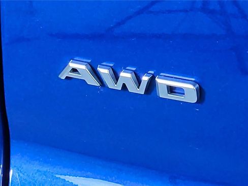 Used 2021 Cadillac XT4 Sport w/ Cold Weather Package image 25