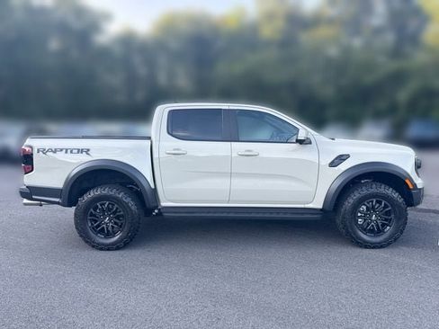 Used 2025 Ford Ranger Raptor AWD/4WD image 9